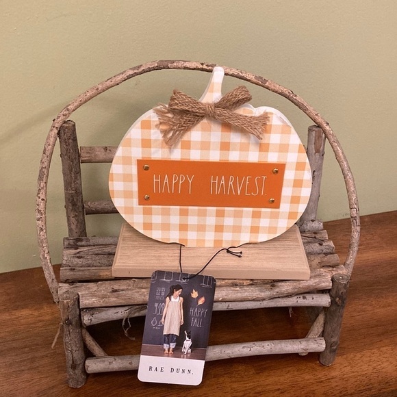 NEW! Rae Dunn "HAPPY HARVEST" Orange GINGHAM Wooden PUMPKIN Tabletop Sign - Picture 1 of 9